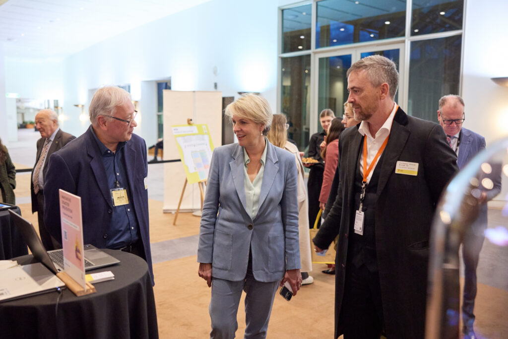Prof Guan Yeoh with UNSW Showcase in Canberra